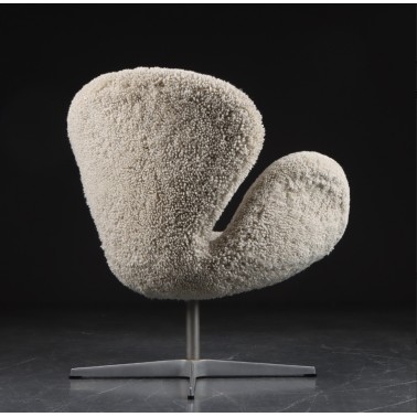 Unique Swan Chair by Arne Jacobsen